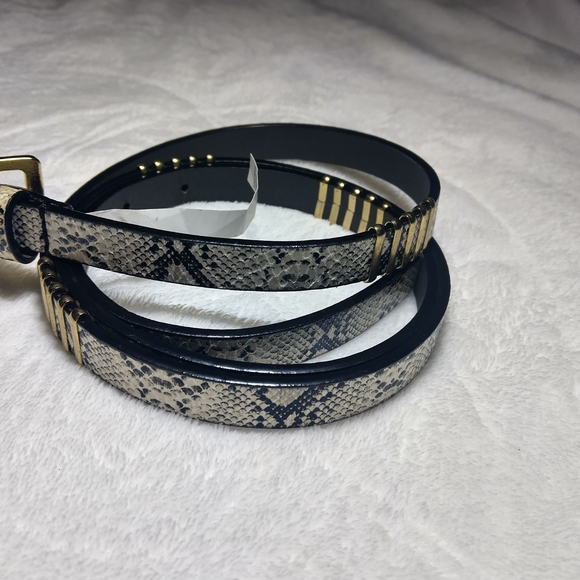 Black and Cream Snake Print Belt - Picture 3 of 7
